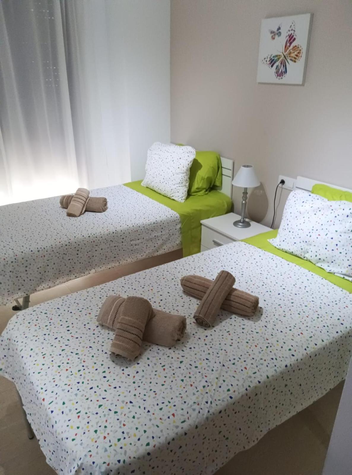 Vila Marina Vm โอโรเปซาเดลมาร์ ภายนอก รูปภาพ